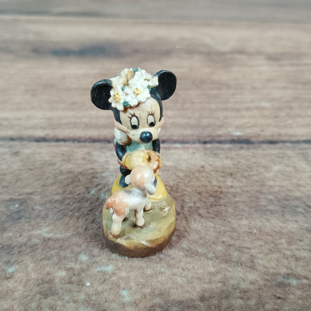 Anri Disney Woodcarvings: Minnie Mouse with Lamb, Miniature